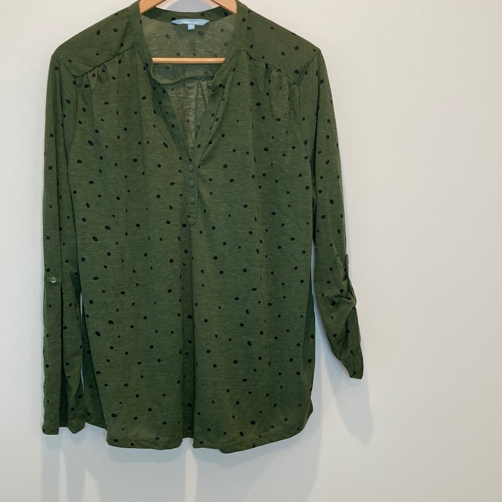 NWOT Women’s blouse.